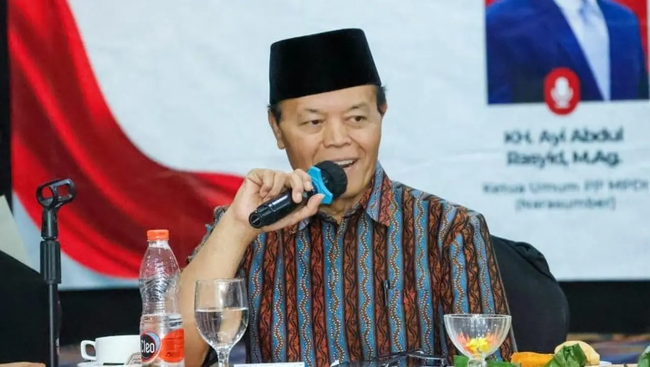 HNW: “Anak-anak Nggak Lihat” Sopir MBG Berkostum Power Rangers, Minta Fokus Kualitas