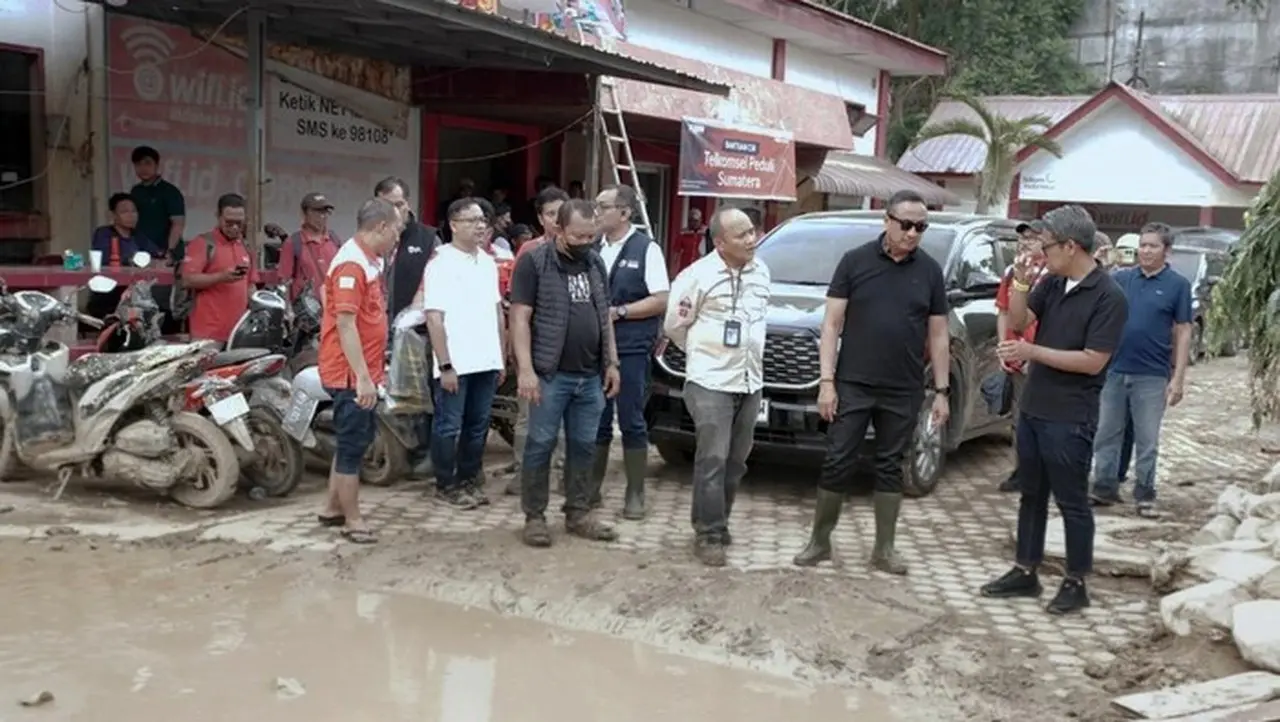 TelkomGroup Salurkan Bantuan Rp 2,311 Miliar, Pulihkan Konektivitas Pascabencana di Sumatera