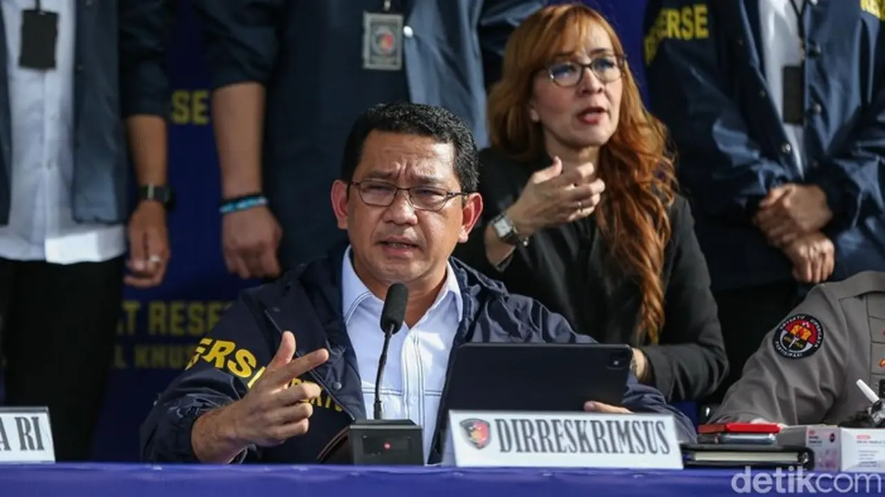 Polda Metro Jaya Ungkap Klinik Aborsi Ilegal di Jaktim, Raup Untung Rp 2,6 Miliar dari 361 Pasien Polda Metro Jaya Ungkap Klinik Aborsi Ilegal di Jaktim, Raup Untung Rp 2,6 Miliar dari 361 Pasien