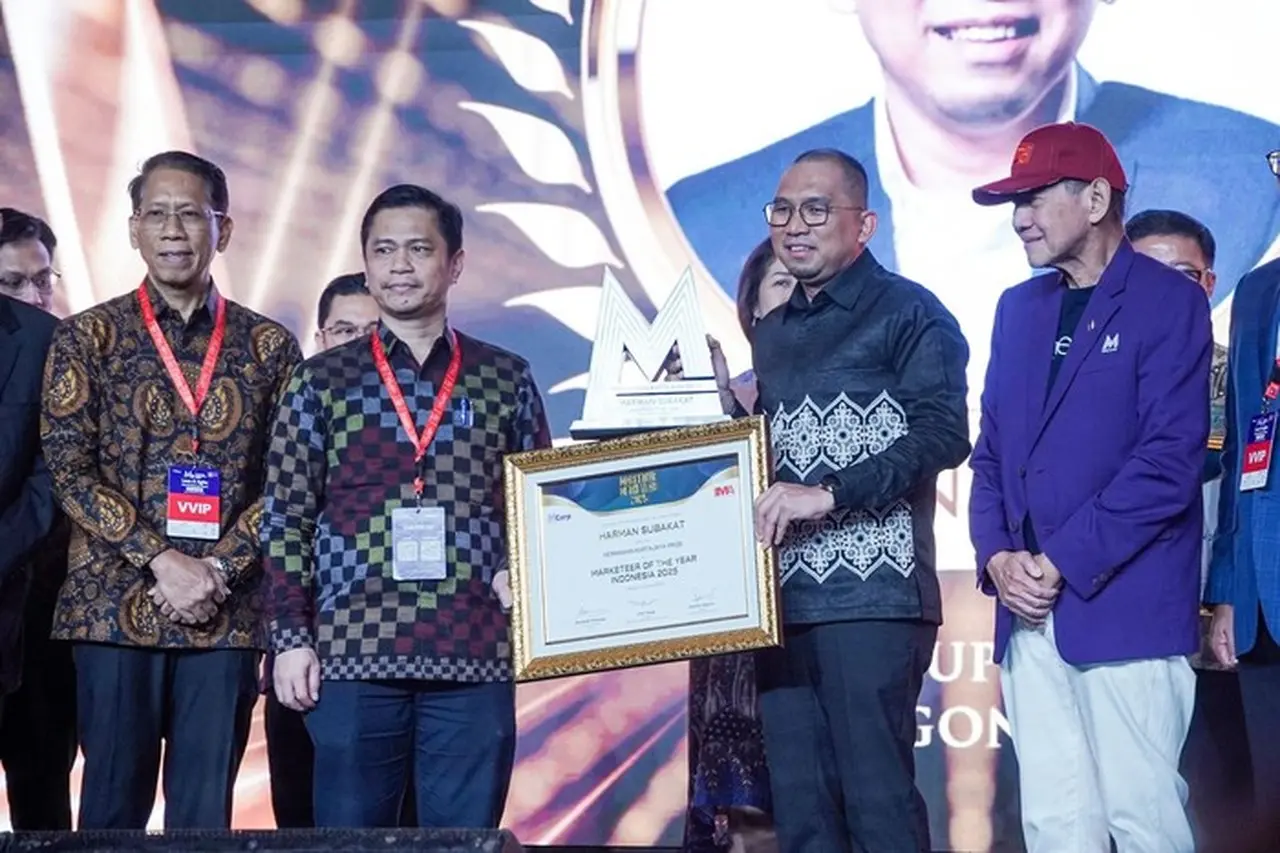 Harman Subakat Dinobatkan Best of The Best Marketeer of The Year 2025, Perkuat Daya Saing Industri Kecantikan Global