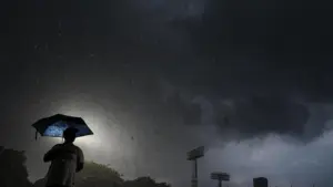 BPBD Jateng dan Bali Perkuat Kesiapsiagaan Hadapi Siklon 93S, Antisipasi Hujan Lebat dan Angin Kencang