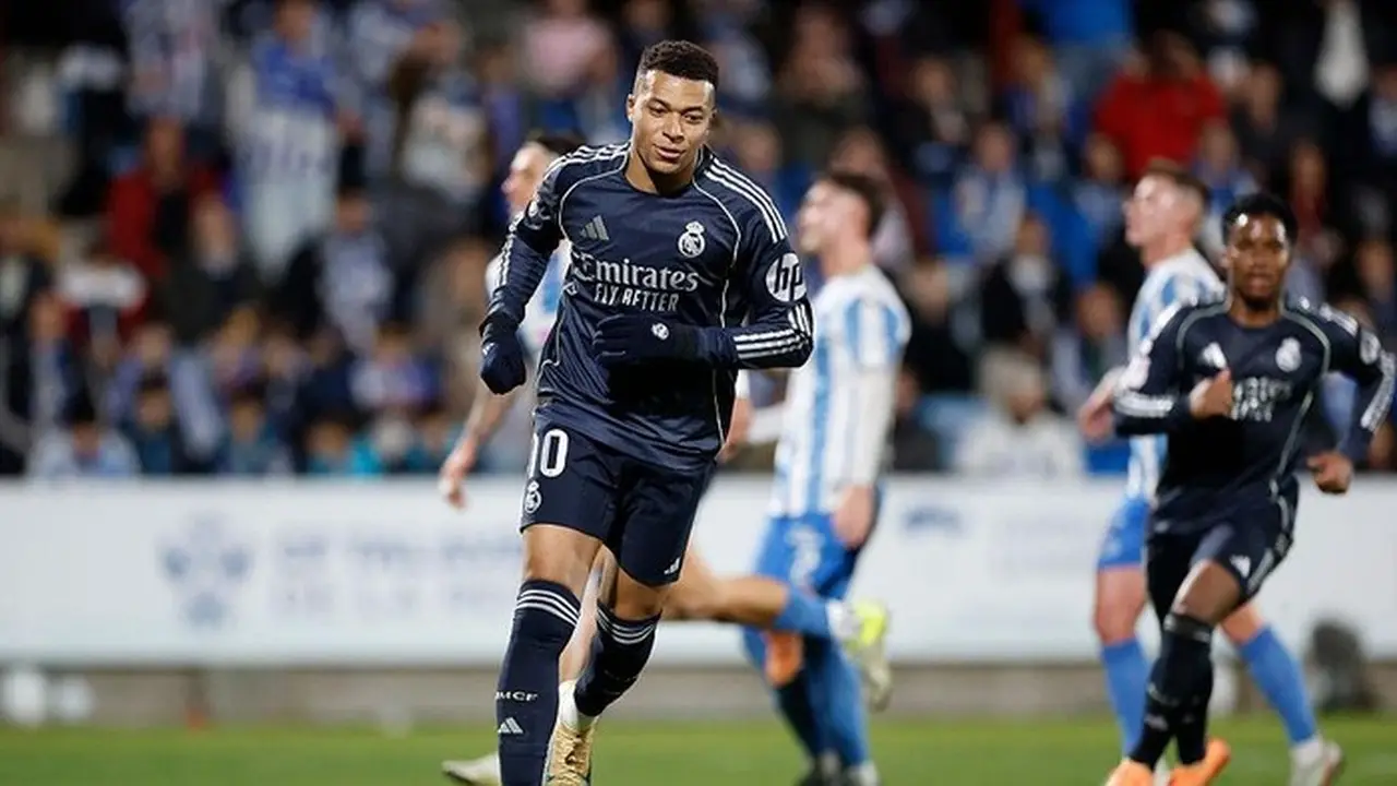 Dua Gol ke Gawang Talavera, Kylian Mbappe Selangkah Lagi Lampaui Rekor Gol Cristiano Ronaldo