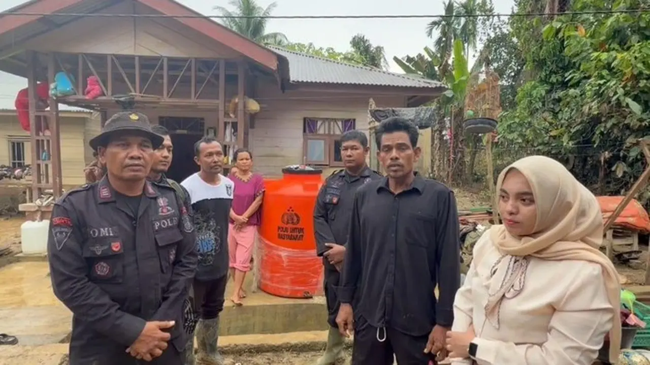 Warga Aceh Tamiang Apresiasi Bantuan Polri: “Polri untuk Masyarakat” Pasca Bencana Warga Aceh Tamiang Apresiasi Bantuan Polri: “Polri untuk Masyarakat” Pasca Bencana