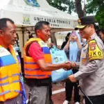 Kapolda Metro Jaya Pimpin Apel 1.000 Nelayan Kamtibmas, Raih Rekor MURI di Kepulauan Seribu
