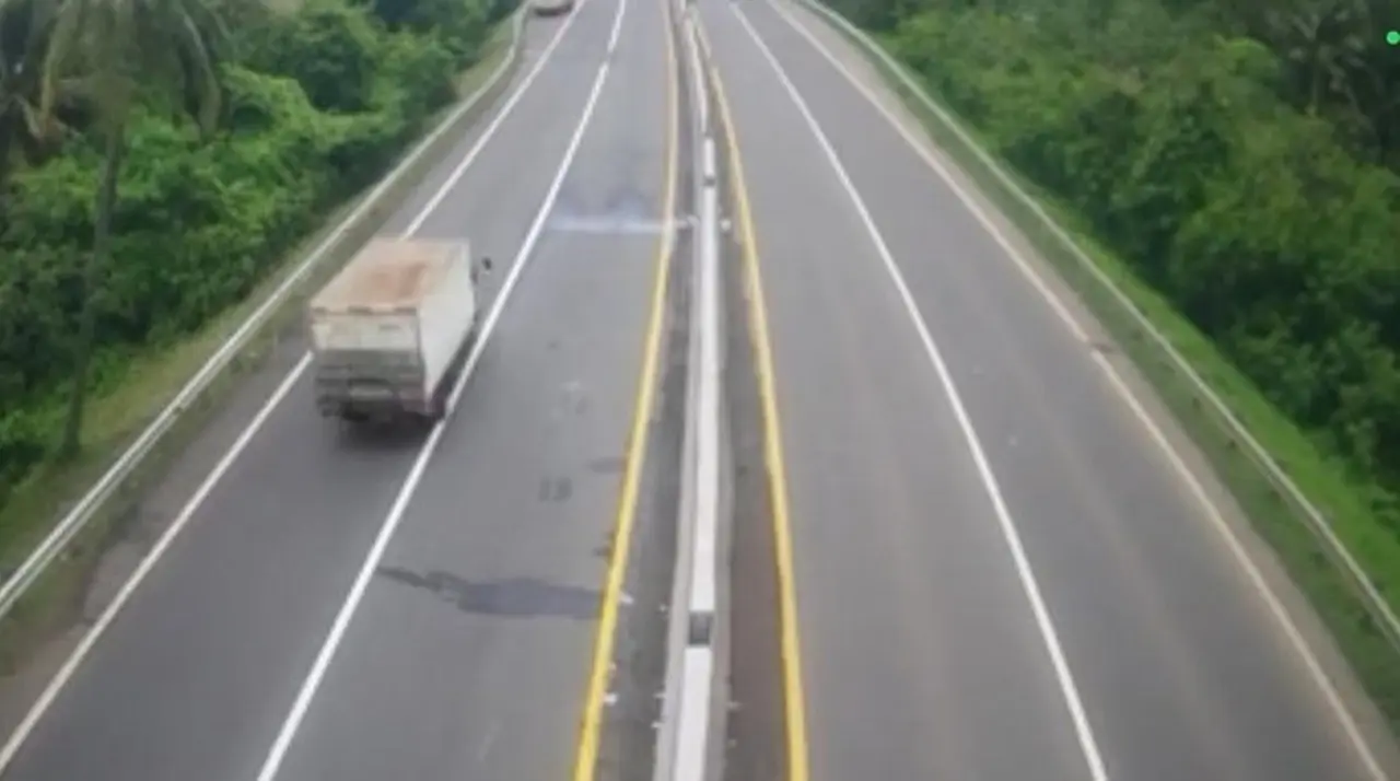 Lalu Lintas Gerbang Tol Merak Normal Usai Antrean 3 Km Akibat Cuaca Buruk dan Kapal Lambat Sandar