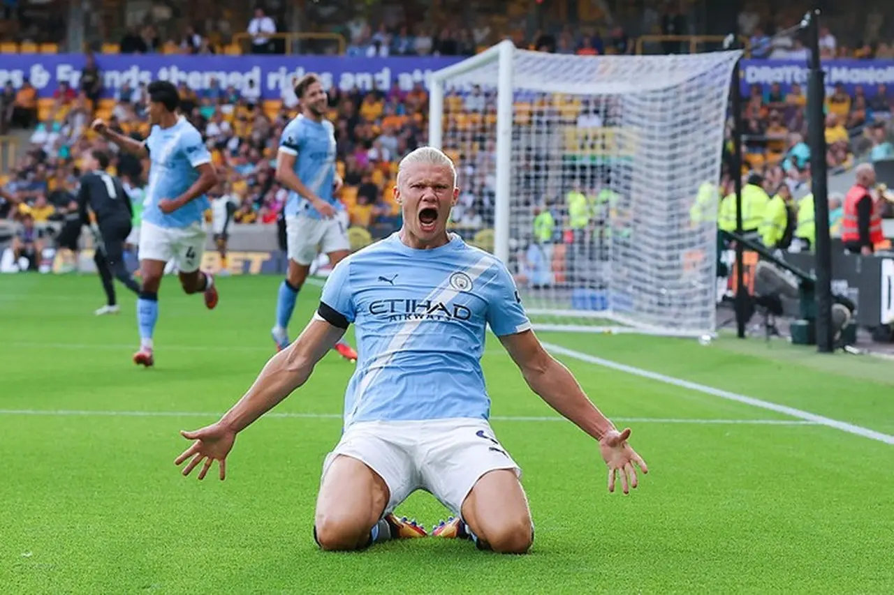 Rekor 100 Gol Liga Inggris, Shearer ke Haaland: ‘Sekarang Santai Saja Bikin Golnya!’ Rekor 100 Gol Liga Inggris, Shearer ke Haaland: ‘Sekarang Santai Saja Bikin Golnya!’