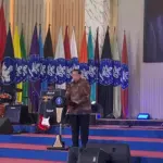 SBY Terima Penghargaan Super Alumni IPB, Ungkap Disertasi Jadi Fondasi Kebijakan Presiden