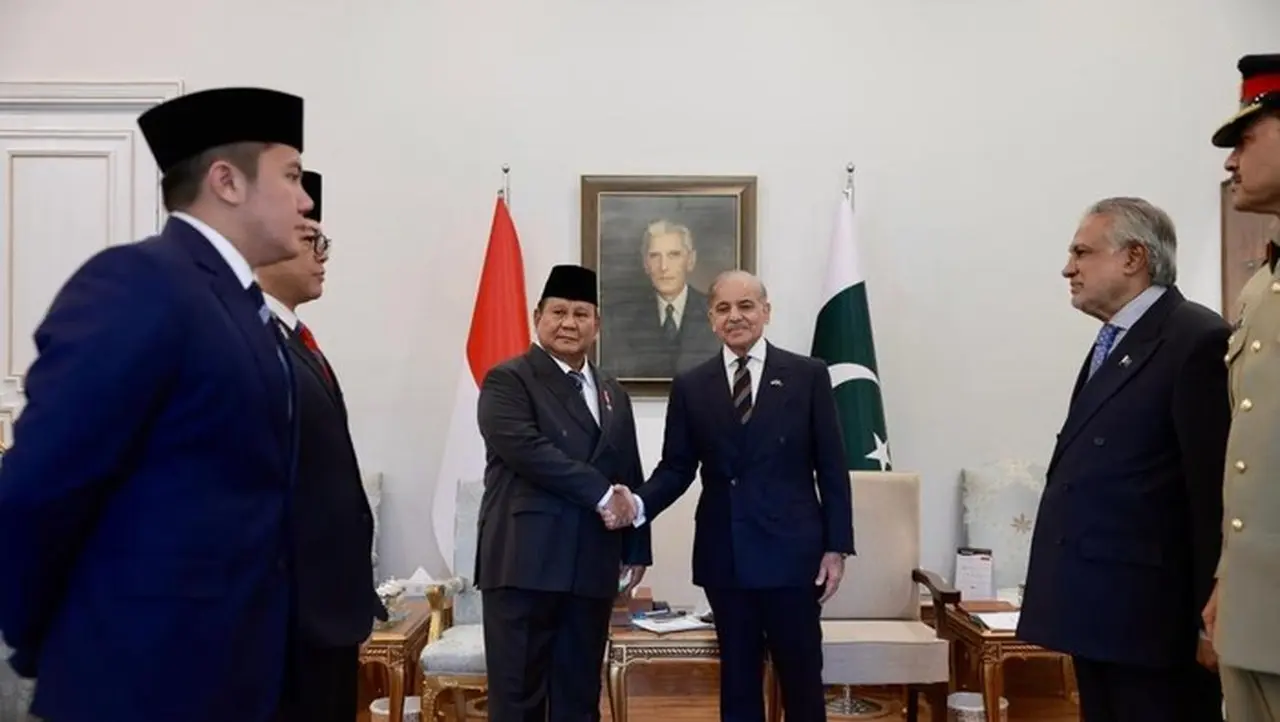 Prabowo dan PM Pakistan Sepakati Dukungan Kemerdekaan Palestina Lewat Two-State Solution
