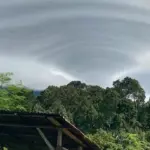 Awan Lenticularis Berbentuk Kipas Gegerkan Tanggamus Lampung, BMKG Ungkap Penjelasan Ilmiahnya
