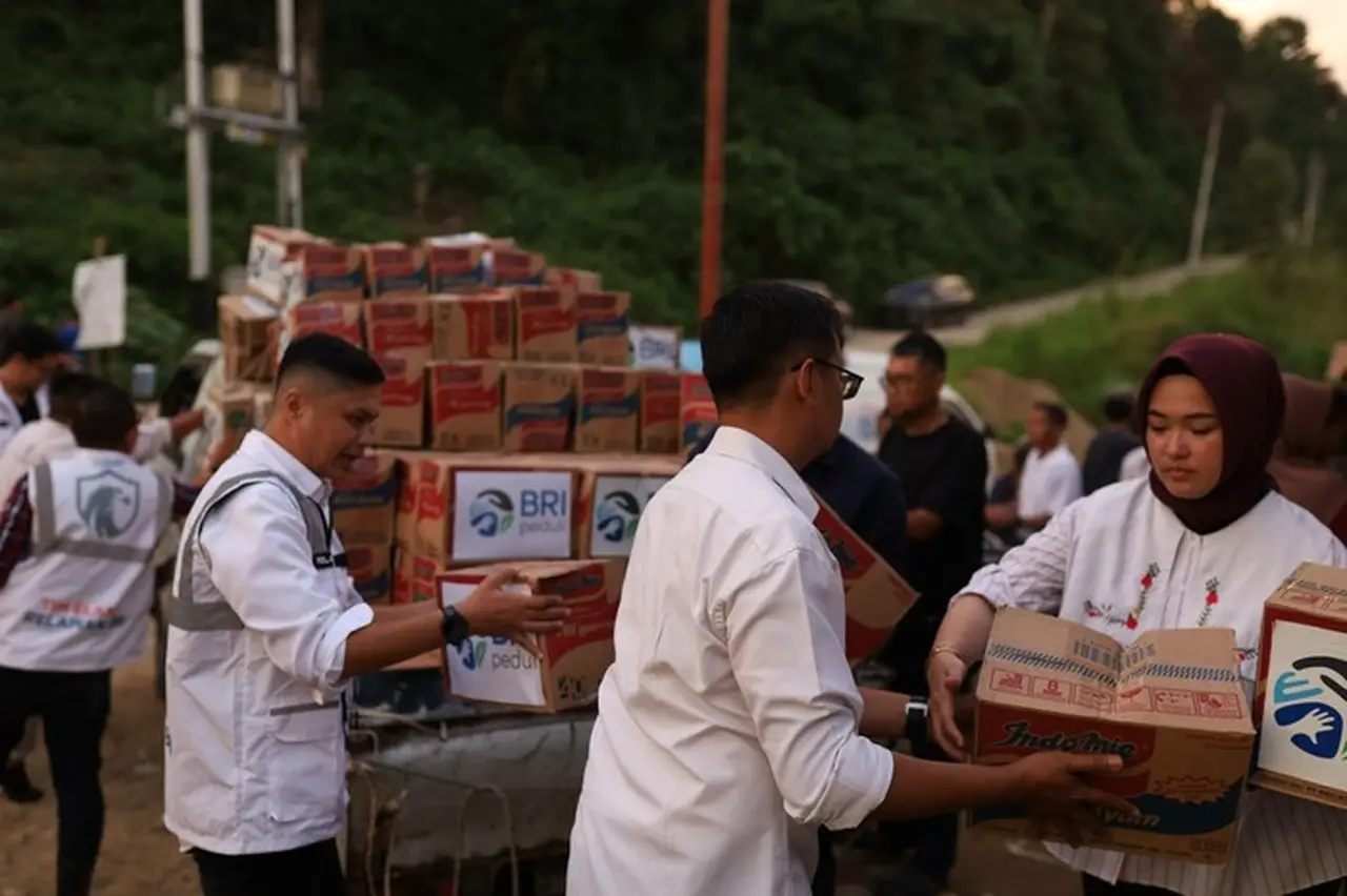 BRI Salurkan Bantuan Tanggap Darurat ke Sumatera dan Aceh, Jangkau Lebih dari 70 Ribu Jiwa Terdampak Bencana