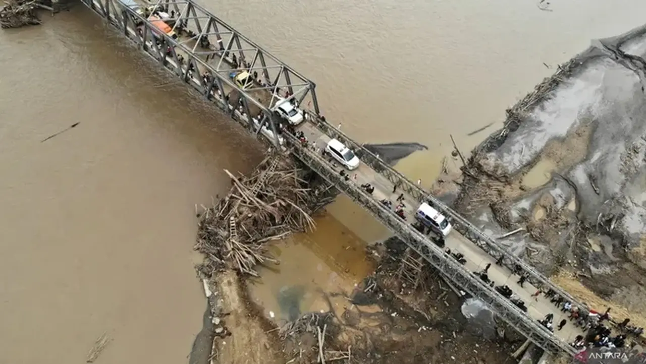 Munizar: “Jembatan Bailey Awe Geutah Sudah Terhubung,” Akses Bireuen-Aceh Utara Kembali Normal