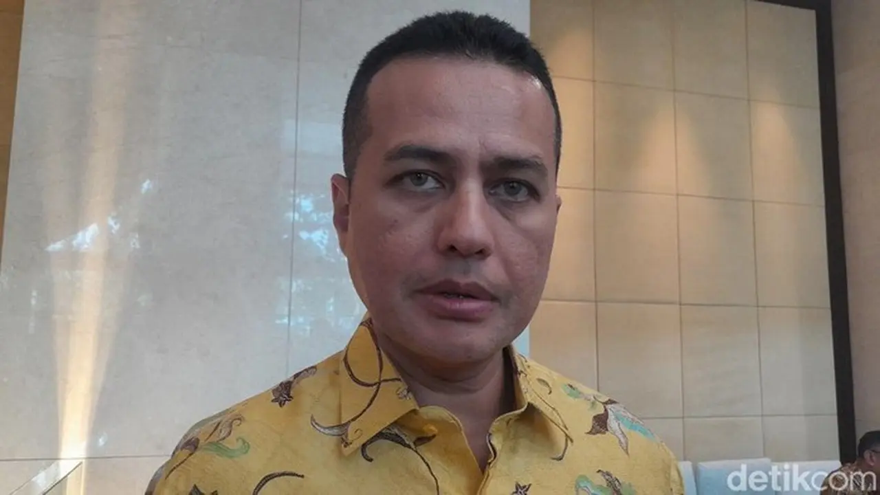 Bahlil Lahadalia Copot Musa Rajekshah dari Ketua DPD Golkar Sumut, Ahmad Doli Kurnia Ditunjuk sebagai Plt Bahlil Lahadalia Copot Musa Rajekshah dari Ketua DPD Golkar Sumut, Ahmad Doli Kurnia Ditunjuk sebagai Plt