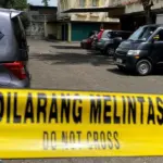 Tim Jibom Polda Jabar Sterilisasi Lokasi Penemuan Benda Diduga Bahan Peledak di Depan Gereja GKPS Bandung