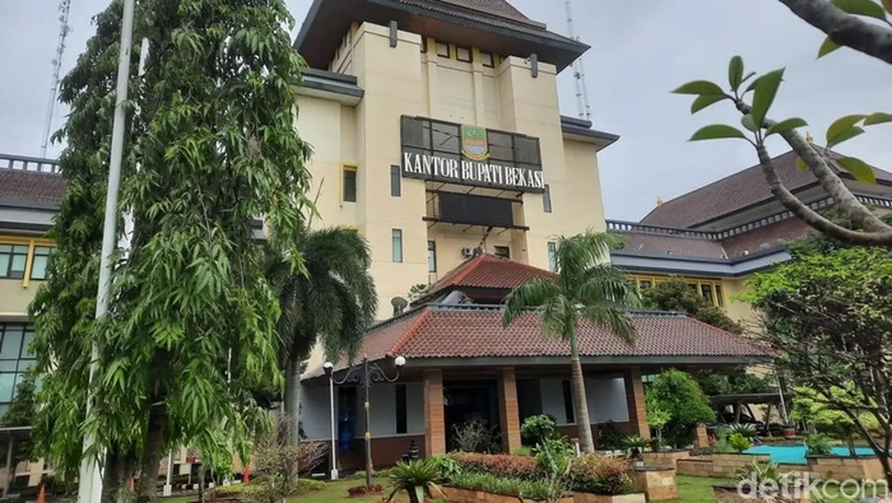 Wabup Bekasi Asep Surya Atmaja Pastikan Pemerintahan Tetap Berjalan Normal Usai Bupati Terjaring OTT KPK