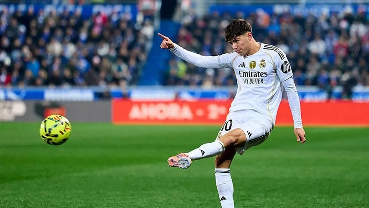 Xabi Alonso Klarifikasi Komentar, Minta Maaf kepada Victor Valdepenas Usai Debut LaLiga Xabi Alonso Klarifikasi Komentar, Minta Maaf kepada Victor Valdepenas Usai Debut LaLiga