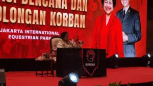 Megawati: “Jangan Kasih Baju Bekas, Rakyatnya Marah-marah” kepada Korban Bencana