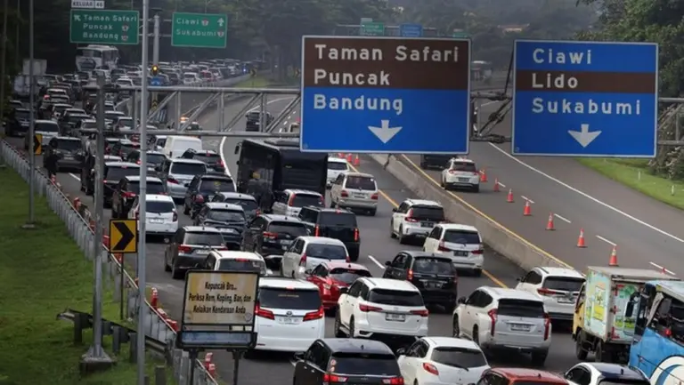 Jasa Marga Catat 154 Ribu Kendaraan Tinggalkan Jabodetabek H-7 Natal, Puncak Arus Mudik Diprediksi Besok