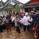 Kapolda Banten dan Gubernur Tinjau Banjir Padarincang, Pastikan Penanganan dan Bantuan Tersalurkan