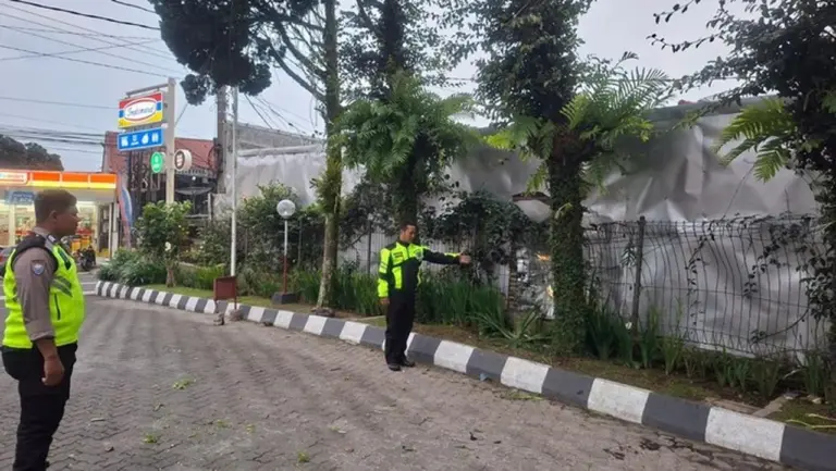 Kecelakaan Sepeda Motor di Semarang Tewaskan Dua Orang, Diduga Rem Blong di Jalan Menurun