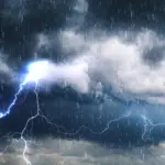 BMKG: Cuaca Ekstrem Berpotensi Terjadi di Banyak Wilayah Indonesia Saat Natal dan Tahun Baru