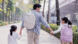 Mendukbangga Resmi Luncurkan Gerakan Ayah Mengambil Rapor, Perkuat Peran Ayah dalam Pengasuhan Anak