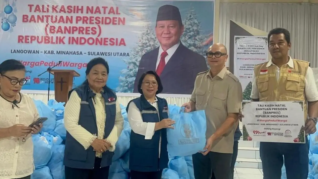 Prabowo Kirim Ribuan Paket Tali Kasih Natal ke Langowan Minahasa, Kampung Halaman Ibunda Prabowo Kirim Ribuan Paket Tali Kasih Natal ke Langowan Minahasa, Kampung Halaman Ibunda