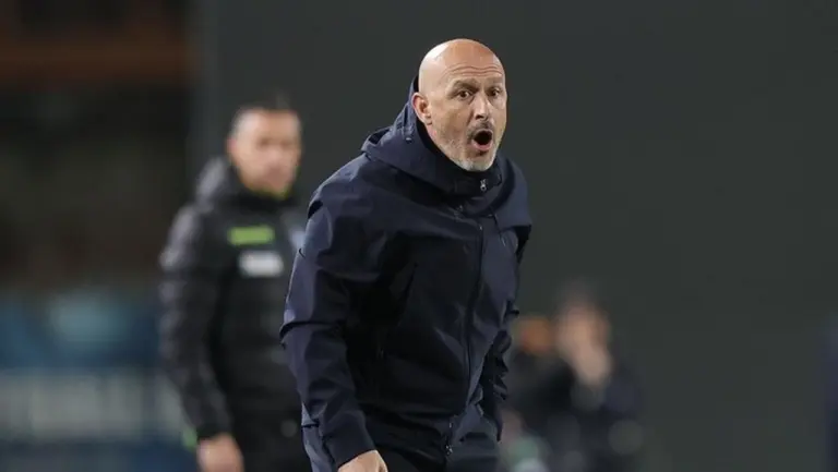 Vincenzo Italiano Cetak Sejarah: Bawa Bologna ke Final Piala Super Italia, Lima Kali dalam Empat Musim