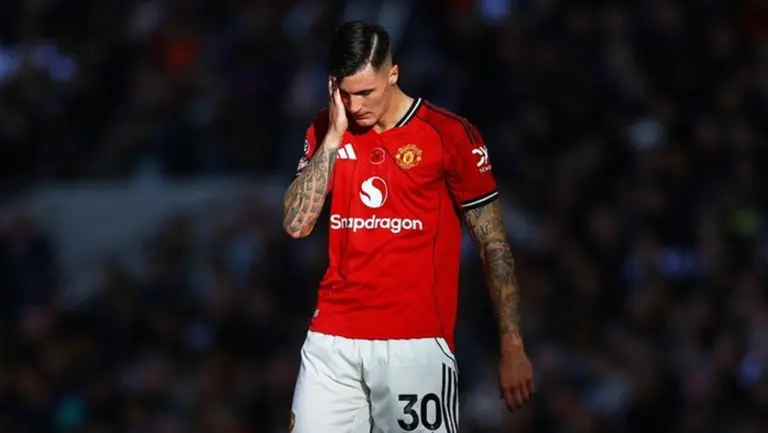 Ruben Amorim Pastikan Benjamin Sesko Siap Tempur, Manchester United Punya Senjata Baru Lawan Aston Villa