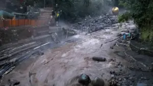Pengelola Objek Wisata Guci: “Kolam Pemandian Hilang,” Diterjang Banjir Bandang di Tegal
