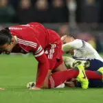 Drama Kartu Merah Xavi Simons Warnai Babak Pertama Tottenham Hotspur vs Liverpool yang Berakhir Imbang 0-0