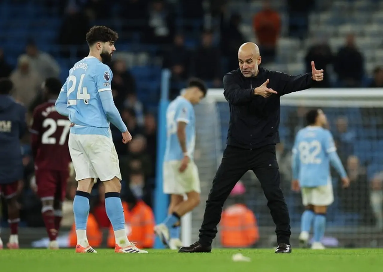 Pep Guardiola: “Kami Harus Meningkat, Ini Enggak Akan Cukup” Meski Man City Puncaki Klasemen