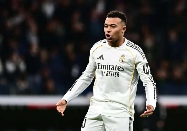 Kylian Mbappe Samai Rekor Gol Cristiano Ronaldo di Real Madrid, Selebrasi ‘Siu’ Pukau Bernabeu