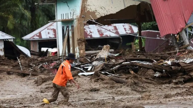 Asep Saputra: “Kompetisi Tetap Berjalan Baik,” I.League Pastikan Jadwal Klub Sumatra Tak Berubah Meski Banjir Asep Saputra: “Kompetisi Tetap Berjalan Baik,” I.League Pastikan Jadwal Klub Sumatra Tak Berubah Meski Banjir