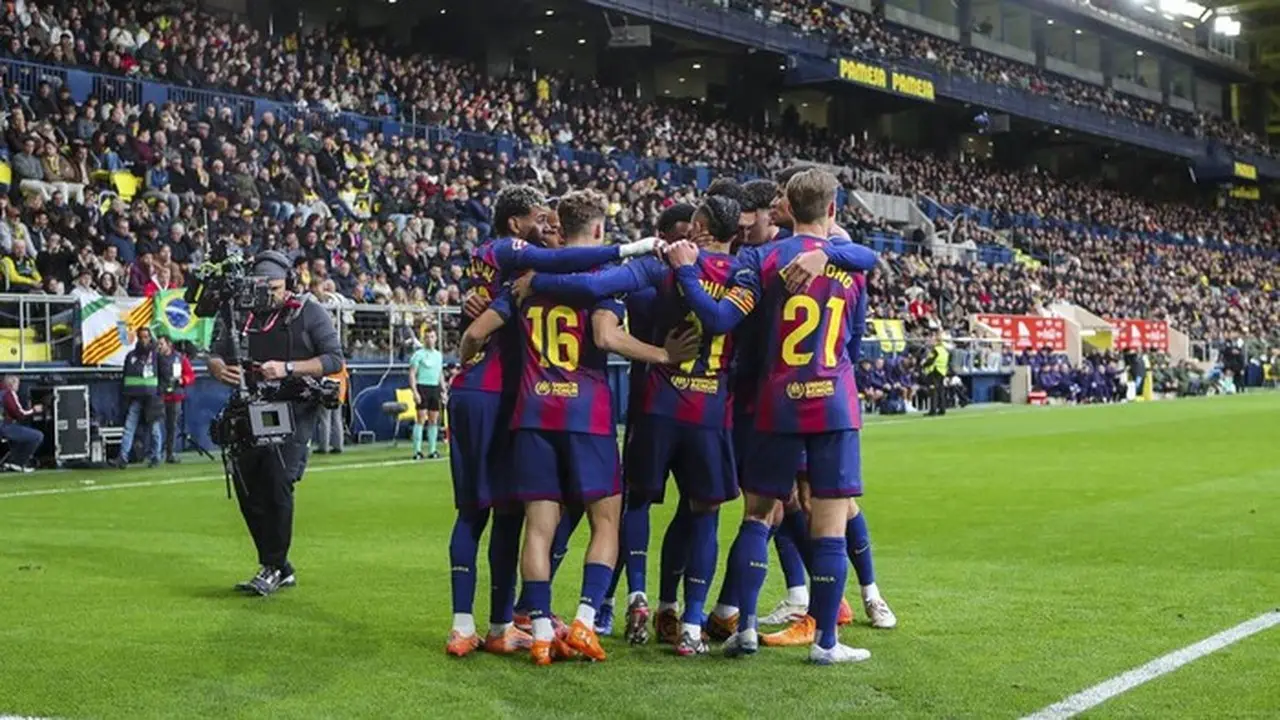 Barcelona Kokoh di Puncak Klasemen LaLiga 2025/2026 Usai Taklukkan Villarreal, Jaga Jarak dari Real Madrid