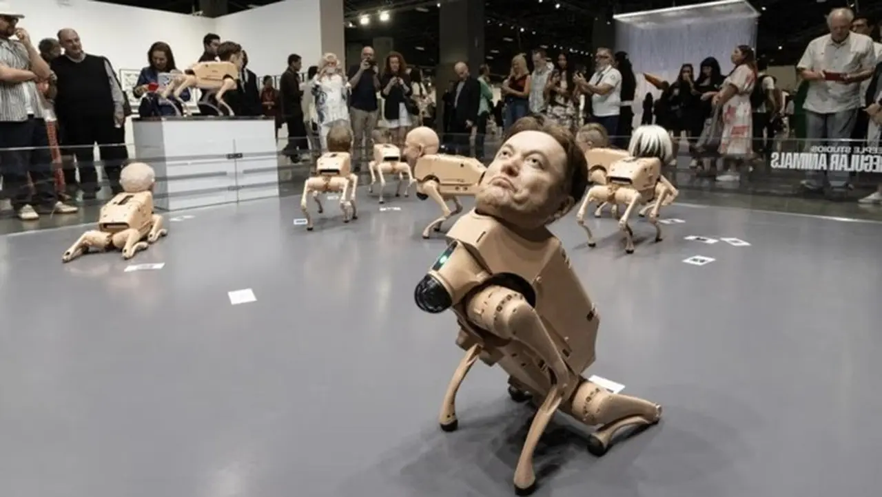 Robot Anjing Berwajah Elon Musk dan Mark Zuckerberg Ludes Terjual, Beeple Sentil Pengaruh AI di Art Basel Miami