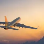 Awan Cumulonimbus Mengancam Rute Penerbangan Selama Nataru 2025/2026