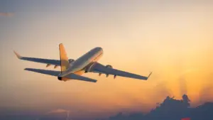 Awan Cumulonimbus Mengancam Rute Penerbangan Selama Nataru 2025/2026