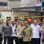 Tito Karnavian Tinjau Lokasi Kebakaran Terra Drone, Evaluasi Prosedur Izin Bangunan