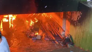 Tiga Santri Sesak Napas Akibat Kebakaran Ponpes Al Mawaddah Jagakarsa, Dibawa ke RS