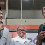 Mensos Gus Ipul Pantau Langsung Penyaluran BLT Rp 900 Ribu di Kantor Pos Jatinegara