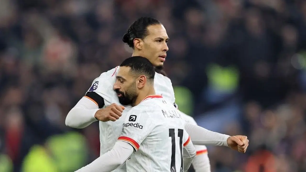 Virgil van Dijk Bungkam Soal Kekecewaan Liverpool Terhadap Mohamed Salah Virgil van Dijk Bungkam Soal Kekecewaan Liverpool Terhadap Mohamed Salah