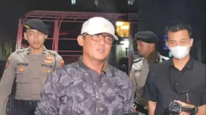 Bupati Lampung Tengah Ardito Wijaya Tiba di KPK Setelah Terjaring Operasi Tangkap Tangan