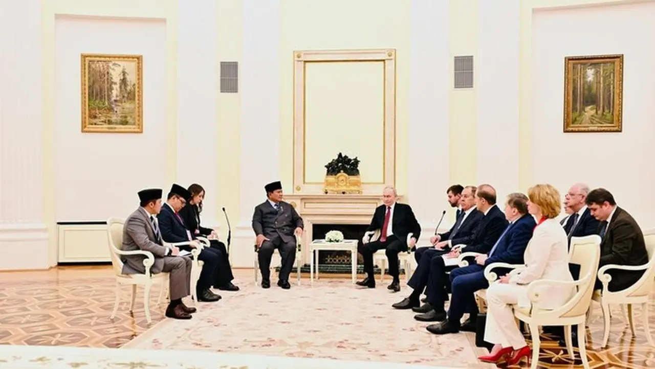 Putin Tawarkan Teknologi Nuklir dan Kerja Sama Energi ke Prabowo di Kremlin Putin Tawarkan Teknologi Nuklir dan Kerja Sama Energi ke Prabowo di Kremlin