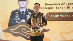 Kapolres Bogor AKBP Wikha Ardilestanto Raih Penghargaan Tokoh Bhayangkara Inovasi Pembangunan