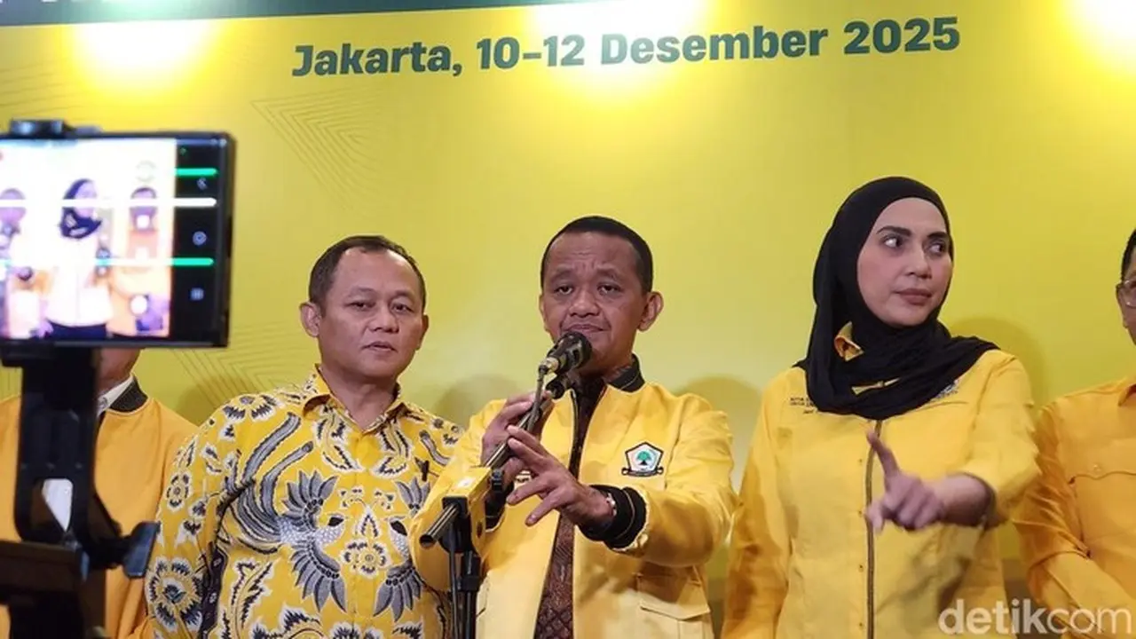 Bahlil Lahadalia Instruksikan Kader Golkar Siapkan Mitigasi Bencana di Daerah Masing-Masing Bahlil Lahadalia Instruksikan Kader Golkar Siapkan Mitigasi Bencana di Daerah Masing-Masing