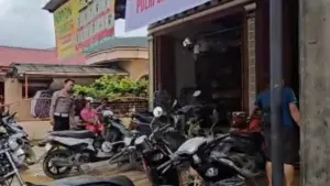 Polda Sumut Gelar Layanan Cuci Motor Gratis untuk Korban Bencana di Tapanuli Tengah