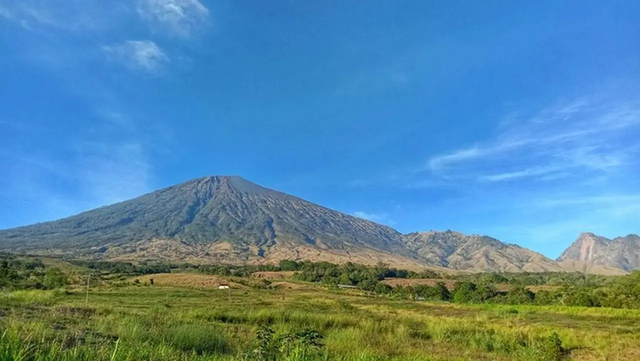 Hari Gunung Internasional 2025: Gletser Sumber Kehidupan yang Terancam Krisis Iklim