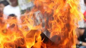 Gedung Terbakar di Jakpus: 7 Tewas, Diduga Masih Ada Korban Terjebak