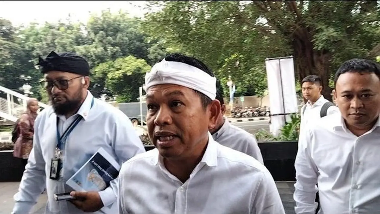 Gubernur Jabar Dedi Mulyadi Dukung Proses Hukum Wakil Wali Kota Bandung Jadi Tersangka