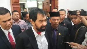 Gubernur Aceh: Tim China Kewalahan Cari Korban Banjir Akibat Tumpukan Kayu